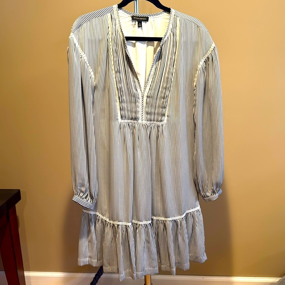Banana Republic Striped Drop Waist Long Sleeve Tiered Mini Shift Dress Size S